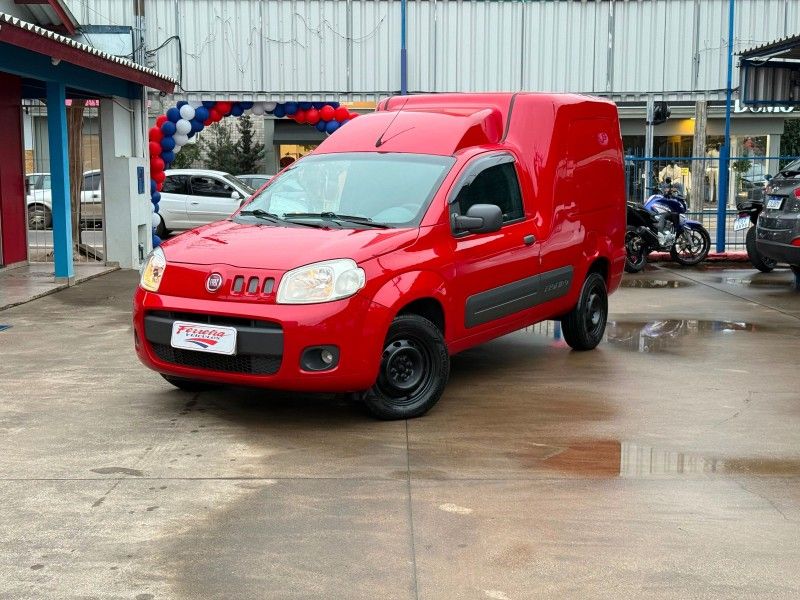 Fiat FIORINO FURGÃO 1.4 EVO 2017 FERREIRA VEÍCULOS VENÂNCIO AIRES / Carros no Vale