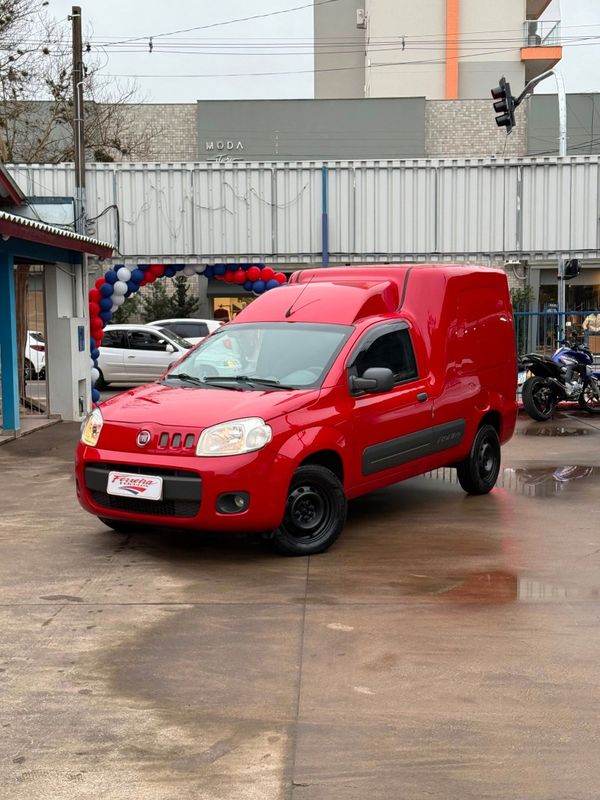Fiat FIORINO FURGÃO 1.4 EVO 2017 FERREIRA VEÍCULOS VENÂNCIO AIRES / Carros no Vale
