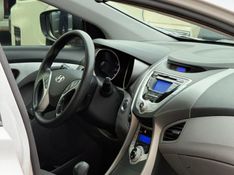 Hyundai ELANTRA GLS 1.8 2013 FERREIRA VEÍCULOS VENÂNCIO AIRES / Carros no Vale