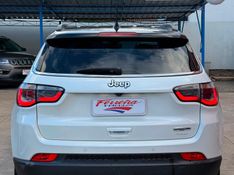 Jeep COMPASS LONGITUDE 2.0 2018 FERREIRA VEÍCULOS VENÂNCIO AIRES / Carros no Vale
