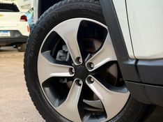 Jeep COMPASS LONGITUDE 2.0 2018 FERREIRA VEÍCULOS VENÂNCIO AIRES / Carros no Vale