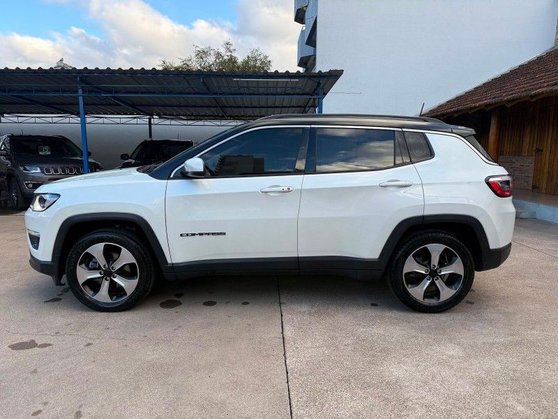 Jeep COMPASS LONGITUDE 2.0 2018 FERREIRA VEÍCULOS VENÂNCIO AIRES / Carros no Vale