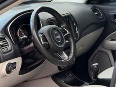 Jeep COMPASS LONGITUDE 2.0 2018 FERREIRA VEÍCULOS VENÂNCIO AIRES / Carros no Vale