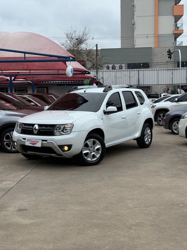 Renault DUSTER DYNAMIQUE 2.0 2016 FERREIRA VEÍCULOS VENÂNCIO AIRES / Carros no Vale