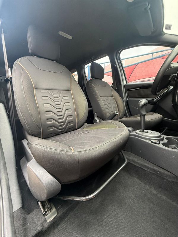 Renault DUSTER DYNAMIQUE 2.0 2016 FERREIRA VEÍCULOS VENÂNCIO AIRES / Carros no Vale