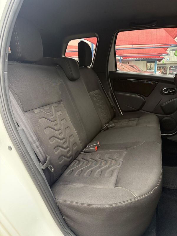 Renault DUSTER DYNAMIQUE 2.0 2016 FERREIRA VEÍCULOS VENÂNCIO AIRES / Carros no Vale