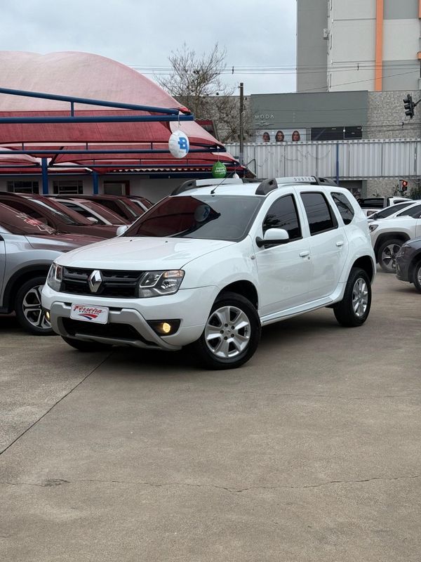 Renault DUSTER DYNAMIQUE 2.0 2016 FERREIRA VEÍCULOS VENÂNCIO AIRES / Carros no Vale