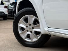 Renault DUSTER DYNAMIQUE 2.0 2016 FERREIRA VEÍCULOS VENÂNCIO AIRES / Carros no Vale