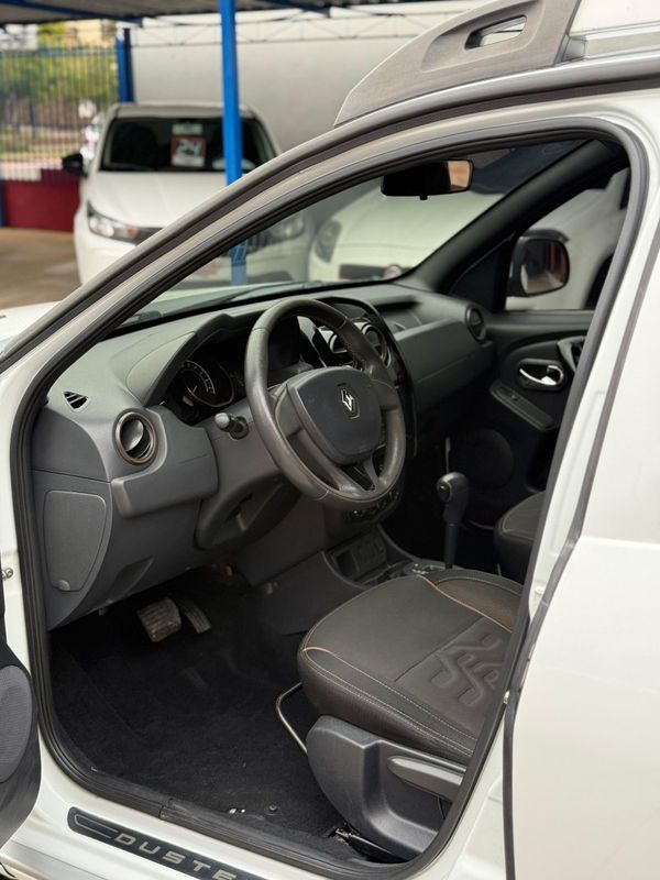 Renault DUSTER DYNAMIQUE 2.0 2016 FERREIRA VEÍCULOS VENÂNCIO AIRES / Carros no Vale