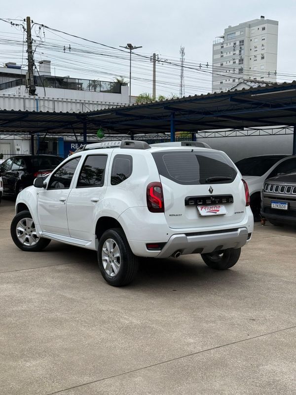 Renault DUSTER DYNAMIQUE 2.0 2016 FERREIRA VEÍCULOS VENÂNCIO AIRES / Carros no Vale