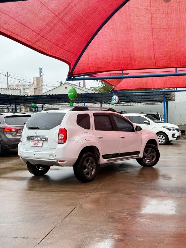 Renault DUSTER TECH ROAD 1.6 2014 FERREIRA VEÍCULOS VENÂNCIO AIRES / Carros no Vale