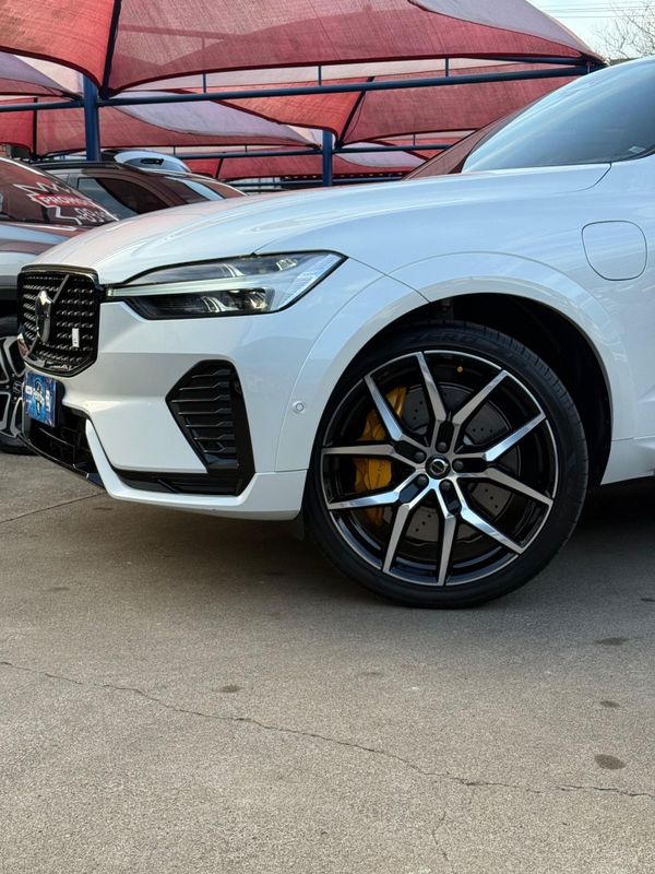 Volvo XC 60 T8 POLESTAR 2024 FERREIRA VEÍCULOS VENÂNCIO AIRES / Carros no Vale Volvo XC 60 T8 POLESTAR 2024 FERREIRA VEÍCULOS VENÂNCIO AIRES / Carros no Vale