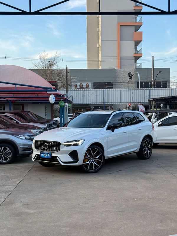 Volvo XC 60 T8 POLESTAR 2024 FERREIRA VEÍCULOS VENÂNCIO AIRES / Carros no Vale Volvo XC 60 T8 POLESTAR 2024 FERREIRA VEÍCULOS VENÂNCIO AIRES / Carros no Vale