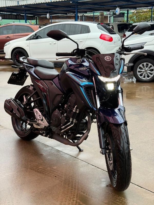 Yamaha FAZER 250 2026 FERREIRA VEÍCULOS VENÂNCIO AIRES / Carros no Vale