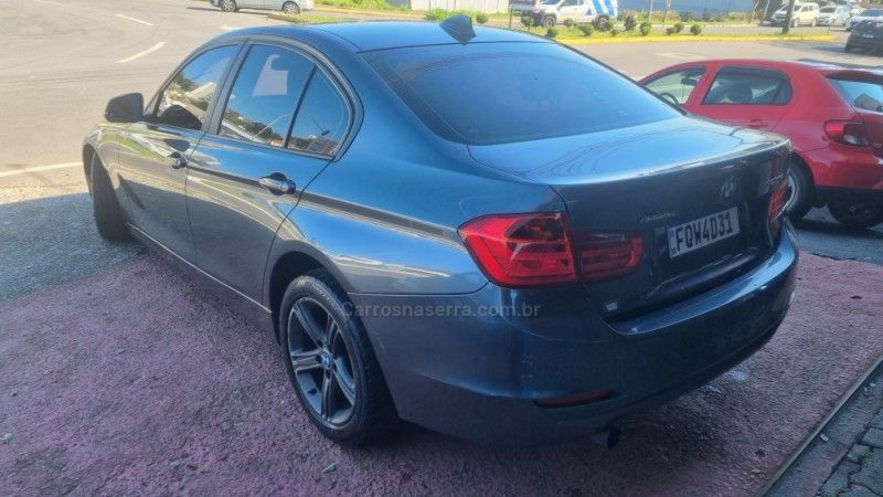BMW 320I 2.0 16V TURBO ACTIVE 2013/2014 HUBNER MULTIMARCAS FARROUPILHA / Carros no Vale
