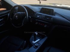BMW 320I 2.0 16V TURBO ACTIVE 2013/2014 HUBNER MULTIMARCAS FARROUPILHA / Carros no Vale