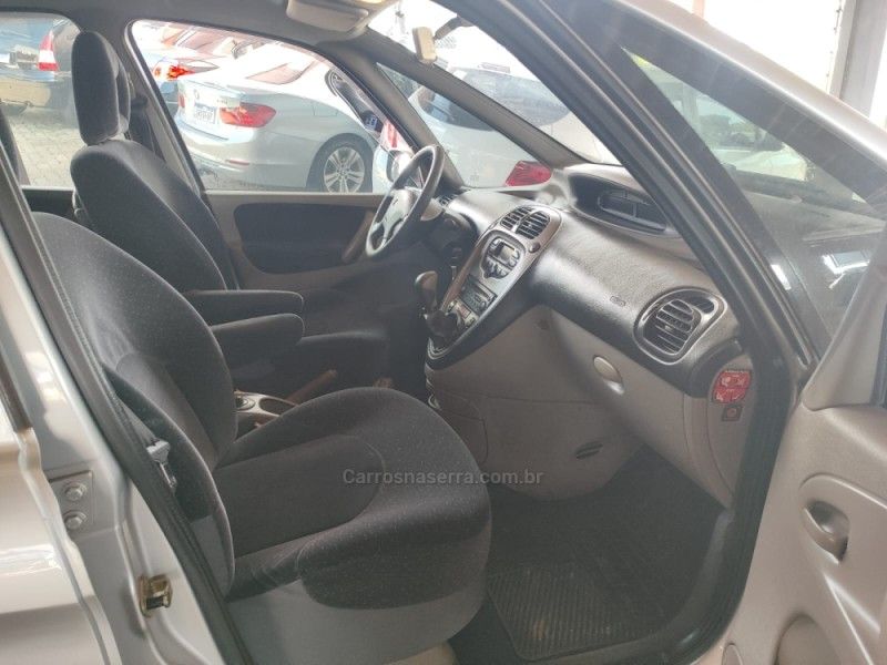 CITROËN XSARA 2.0 I PICASSO GLX 16V 2003/2003 HUBNER MULTIMARCAS FARROUPILHA / Carros no Vale