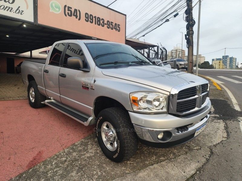 DODGE RAM 5.9 2500 SLT 4X4 CD I6 24V TURBO 2007/2008 HUBNER MULTIMARCAS FARROUPILHA / Carros no Vale