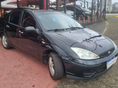 FORD FOCUS 2.0 GLX 16V 2008/2008 HUBNER MULTIMARCAS FARROUPILHA / Carros no Vale