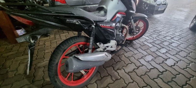 Honda Motos CG 160 TITAN 2023/2024 HUBNER MULTIMARCAS FARROUPILHA / Carros no Vale