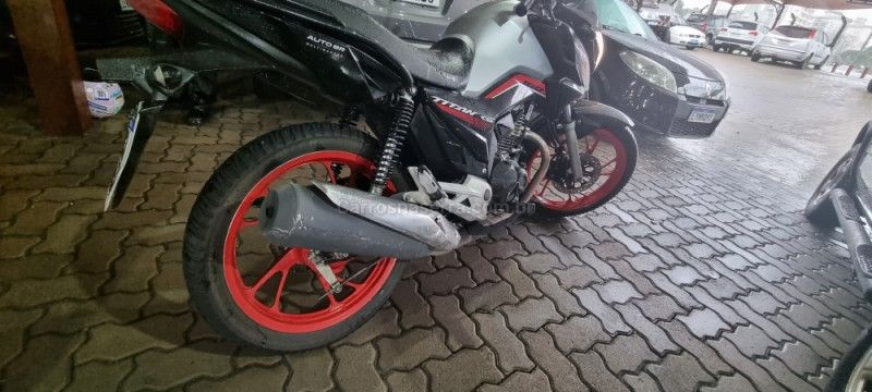 Honda Motos CG 160 TITAN 2023/2024 HUBNER MULTIMARCAS FARROUPILHA / Carros no Vale