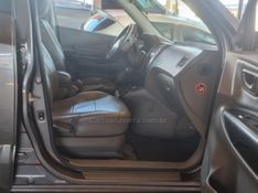 HYUNDAI TUCSON 2.0 MPFI GLS 16V 143CV 2WD 2014/2015 HUBNER MULTIMARCAS FARROUPILHA / Carros no Vale
