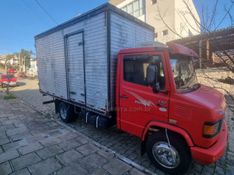 MERCEDES-BENZ 710 2010/2010 HUBNER MULTIMARCAS FARROUPILHA / Carros no Vale