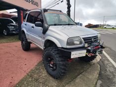 SUZUKI VITARA 2.0 JLX 4X4 V6 2001/2001 HUBNER MULTIMARCAS FARROUPILHA / Carros no Vale