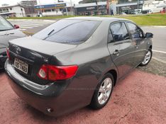 TOYOTA COROLLA 1.8 XEI 16V 2009/2009 HUBNER MULTIMARCAS FARROUPILHA / Carros no Vale