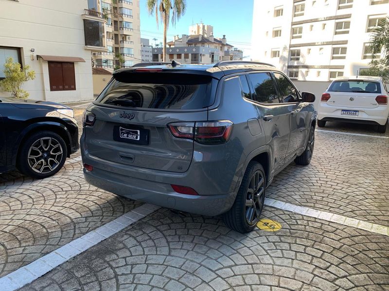 JEEP COMPASS 1.3 T270 TURBO FLEX S AT6 2024/2025 FÁBIO BERNARDES PORTO ALEGRE / Carros no Vale