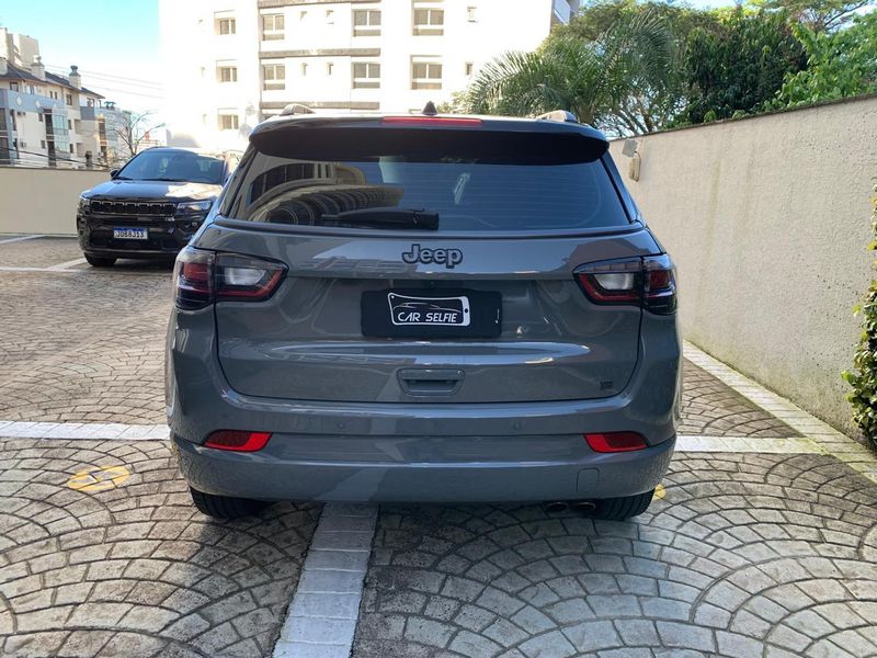 JEEP COMPASS 1.3 T270 TURBO FLEX S AT6 2024/2025 FÁBIO BERNARDES PORTO ALEGRE / Carros no Vale
