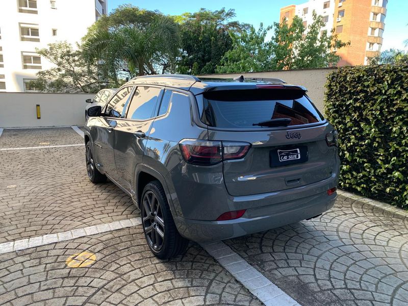 JEEP COMPASS 1.3 T270 TURBO FLEX S AT6 2024/2025 FÁBIO BERNARDES PORTO ALEGRE / Carros no Vale