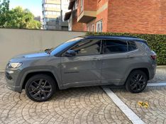 JEEP COMPASS 1.3 T270 TURBO FLEX S AT6 2024/2025 FÁBIO BERNARDES PORTO ALEGRE / Carros no Vale