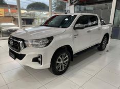 TOYOTA HILUX 2.7 SRV 4X4 CD 16V FLEX 4P AUTOMÁTICO 2019/2020 FÁBIO BERNARDES PORTO ALEGRE / Carros no Vale