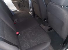 FORD FOCUS 1.6 /2008 RENAUTO VEÍCULOS LAJEADO / Carros no Vale