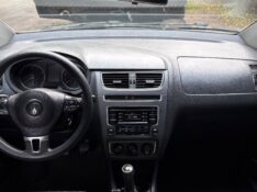 VOLKSWAGEN FOX 1.0 2013/2014 ESTAÇÃO DO CARRO ESTRELA / Carros no Vale