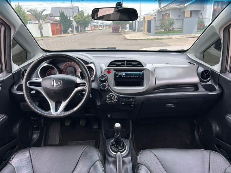 HONDA FIT LXL 1.4/ 8V/16V MEC. 2009/2009 LS MULTIMARCAS VENÂNCIO AIRES / Carros no Vale