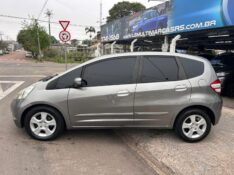 HONDA FIT LXL 1.4/ 8V/16V MEC. 2009/2009 LS MULTIMARCAS VENÂNCIO AIRES / Carros no Vale
