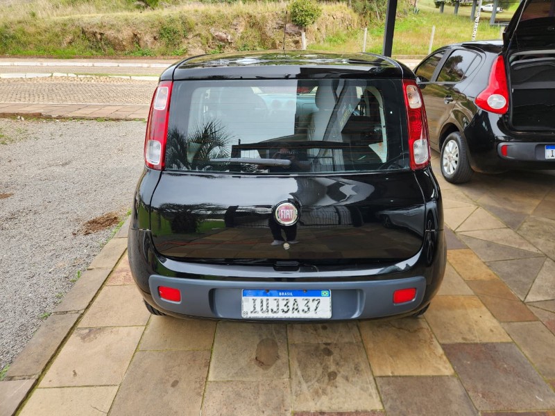 FIAT UNO VIVACE 1.0 2013/2014 TS VEÍCULOS ANTA GORDA / Carros no Vale