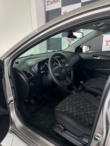 HYUNDAI HB20 1.6 CONFORT 2018/2018 TIAGO AUTOMÓVEIS VENÂNCIO AIRES / Carros no Vale
