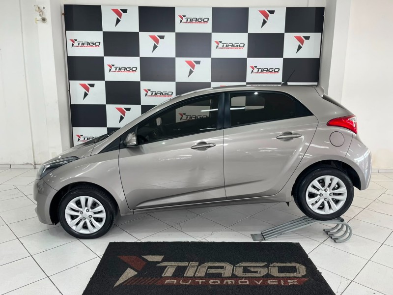 HYUNDAI HB20 1.6 CONFORT 2018/2018 TIAGO AUTOMÓVEIS VENÂNCIO AIRES / Carros no Vale