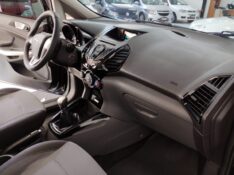 FORD ECOSPORT FREESTYLE 1.6 16V FLEX 5P 2017/2017 TIAGO AUTOMÓVEIS VENÂNCIO AIRES / Carros no Vale