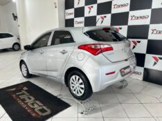 HYUNDAI HB20 1.6 CONFORT 2013/2013 TIAGO AUTOMÓVEIS VENÂNCIO AIRES / Carros no Vale