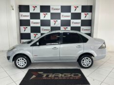 FORD FIESTA 1.6 MPI CLASS SEDAN 8V 2012/2012 TIAGO AUTOMÓVEIS VENÂNCIO AIRES / Carros no Vale