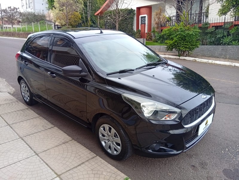FORD KA 1.0 SE 2017/2018 ALTERNATIVA VEÍCULOS LAJEADO / Carros no Vale