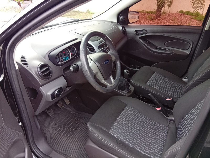 FORD KA 1.0 SE 2017/2018 ALTERNATIVA VEÍCULOS LAJEADO / Carros no Vale
