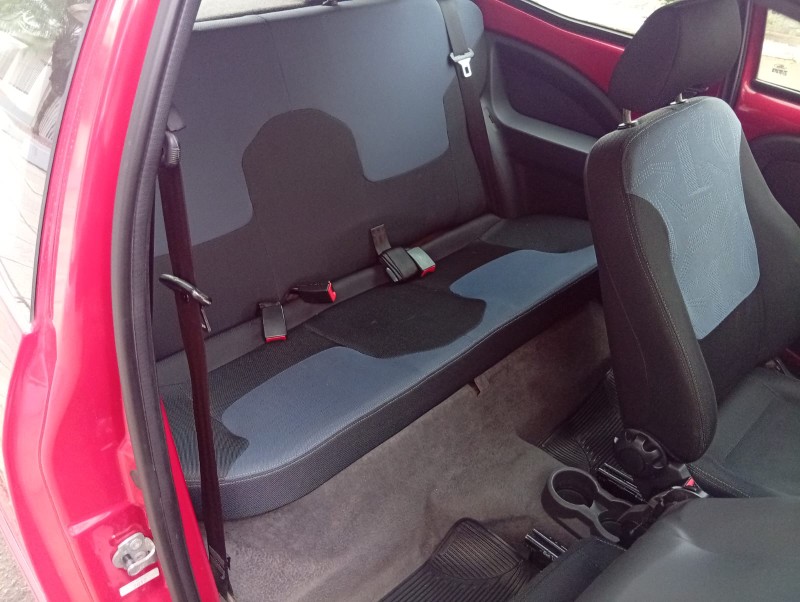 FORD KA 1.0 FLEX 2012/2013 ALTERNATIVA VEÍCULOS LAJEADO / Carros no Vale