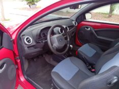 FORD KA 1.0 FLEX 2012/2013 ALTERNATIVA VEÍCULOS LAJEADO / Carros no Vale