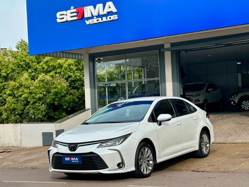 TOYOTA COROLLA XEI 2.0 2022/2023 SÉTIMA VEÍCULOS GUAPORÉ / Carros no Vale TOYOTA COROLLA XEI 2.0 2022/2023 SÉTIMA VEÍCULOS GUAPORÉ / Carros no Vale