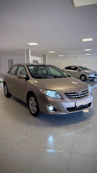 TOYOTA COROLLA 1.8 XEI 16V FLEX 4P AUTOMÁTICO 2009/2009 MALAGGI VEÍCULOS ENCANTADO / Carros no Vale